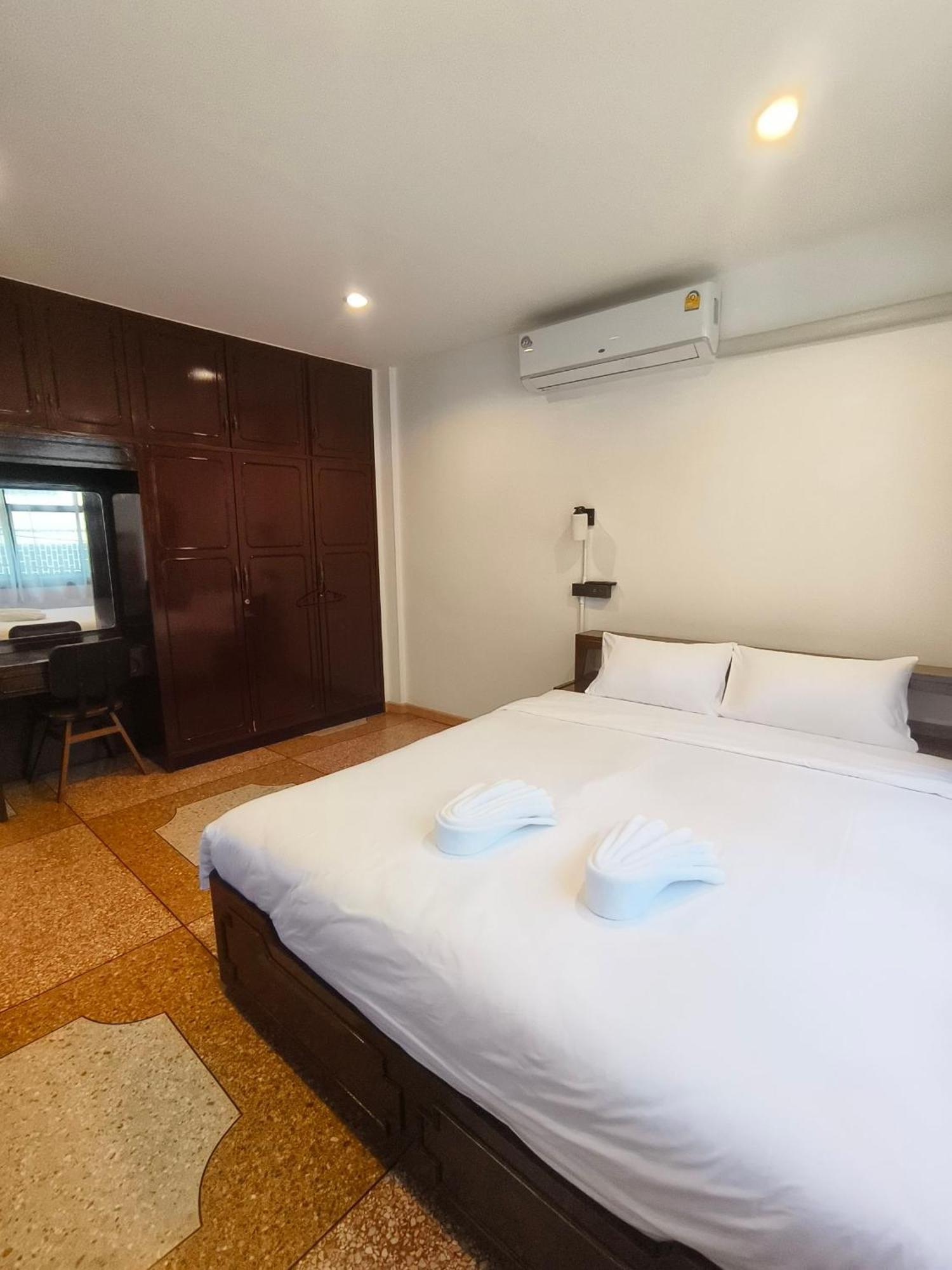 Penthouse Lamoon Hotel Bangkok Buitenkant foto